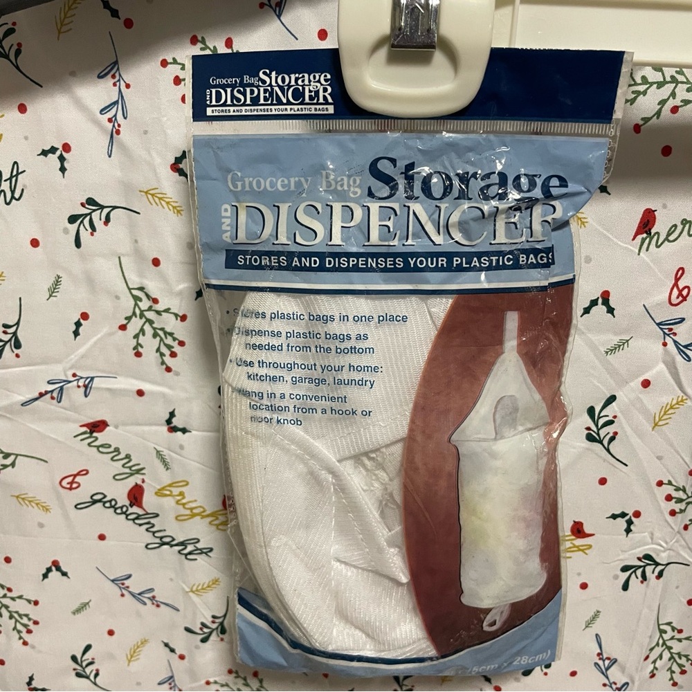NWT Grocery Bag Storage and Dispenser